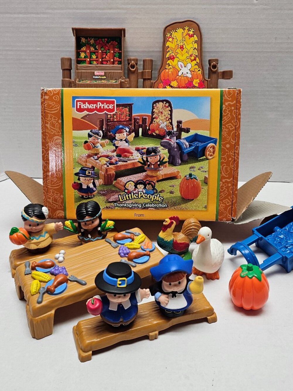 Vintag Fisher Price little People Thanksgiving Celebrate Pilgrim Native American